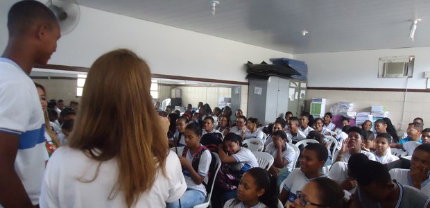 EJE-BA participa da Feira de Saúde, Artes e Cidadania na Escola Municipal Visconde Cairu
