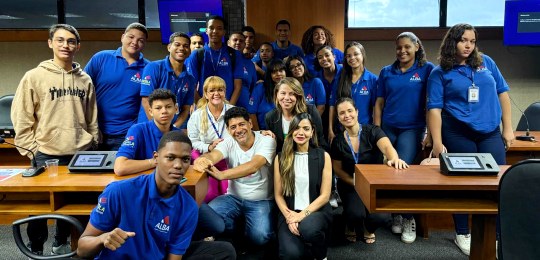 Escola Judiciária do TRE-BA promove atividades de educação cidadã para estagiários(as) da ALBA Escola Judiciária do TRE-BA promove atividades de educação cidadã para estagiários(as) da ALBA