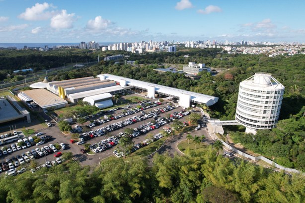 Expediente na Secretaria e nos Cartórios Eleitorais de Salvador terá novo horário a partir de 07 de janeiro Expediente na Secretaria e nos Cartórios Eleitorais de Salvador terá novo horário a partir de 07...