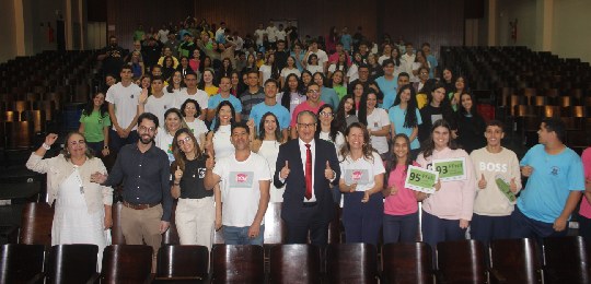 Presidente do TRE-BA acompanhou ação do “Partiu Mudar” em Vitória da Conquista Na sexta-feira (17), o Projeto da EJE-BA realizou atividades para mais de 200 estudantes nos Col...