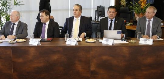 Presidente do TRE-BA participa de reunião com nova presidente do TSE, em Brasília Na oportunidade, o desembargador Abelardo Paulo da Matta Neto apresentou panorama das ações do R...