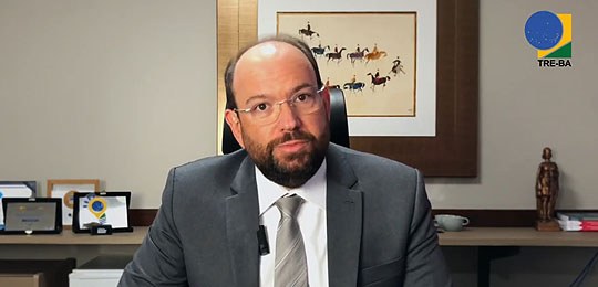 Presidente do TRE-BA reforça compromisso com ambiente de trabalho seguro e respeitoso em vídeo i...