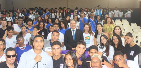 Projeto “#PartiuMudar”, da EJE-BA, chega para estudantes da cidade de Ilhéus Projeto “#PartiuMudar”, da EJE-BA, chega para estudantes da cidade de Ilhéus