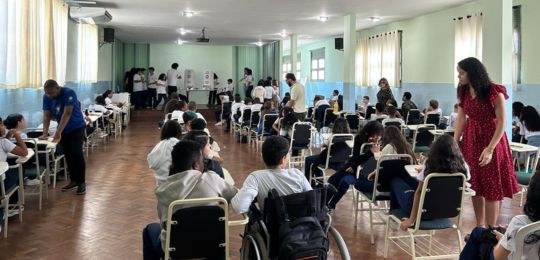 Servidores do TRE-BA promovem palestra sobre participação política para estudantes de Salvador Servidores do TRE-BA promovem palestra sobre participação política para estudantes de Salvador