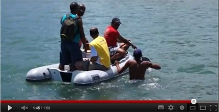 Transporte de urnas para Ilha de Maré A Ascom do TRE-BA acompanhou o traslado das urnas que é feito pela equipe dos Correios