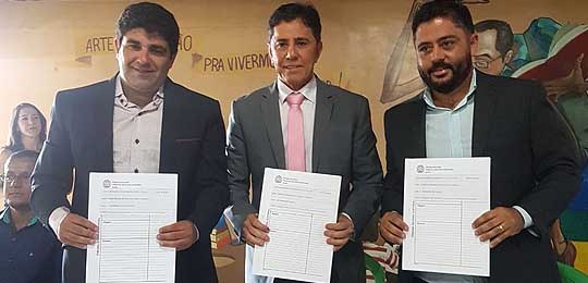 TRE-BA assinatura de convênio Santa Inês TRE-BA assinatura de convênio Santa Inês