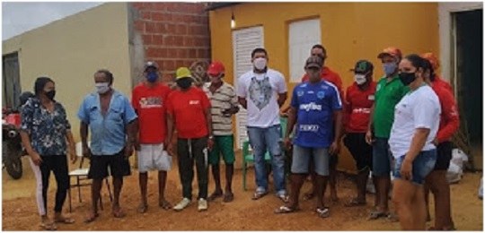 Campanha de doação no município de Curaçá-BA para os catadores de lixo.