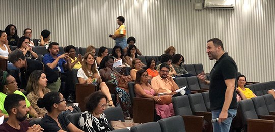 TRE-BA-capacitação-professores-escolas-Eleitor-Futuro Encontro, promovido pela EJE/BA, foi realizado ao longo desta quinta-feira (12/3), na sala de se...