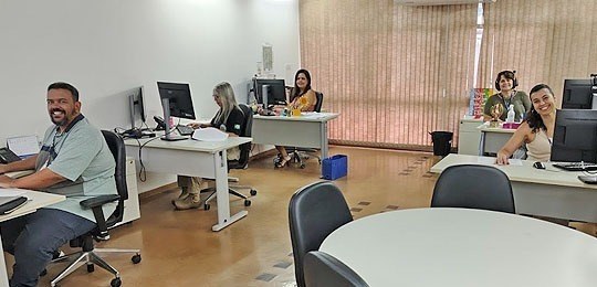 TRE-BA cria Central de Apoio às Zonas Eleitorais para auxiliar atendimentos durante fechamento d...