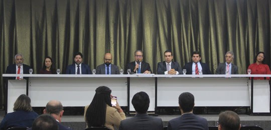 TRE-BA-Ciclo de debates-Ilheus.jpg TRE-BA-Ciclo de debates-Ilheus.jpg