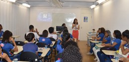 Estudantes do Colégio Estadual de Pau da Lima visitaram a sede do TRE-BA