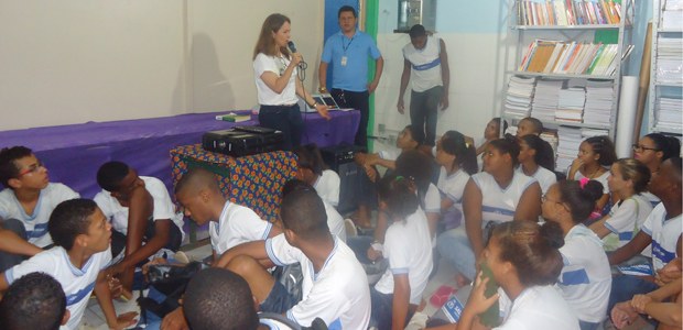 TRE-BA Eleitor do Futuro em escola municipal em Plataforma