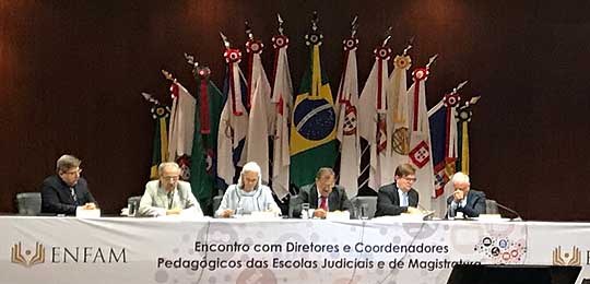 TRE-BA-encontro-enfam Evento, realizado pela ENFAM, ocorre até amanhã (7/12); cerca de 140 pessoas, entre diretores e ...