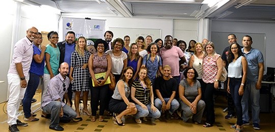 TRE-BA-encontro-professores-eje Um encontro realizado nesta segunda-feira (5/3), na sede do Tribunal Regional Eleitoral da Bahia...