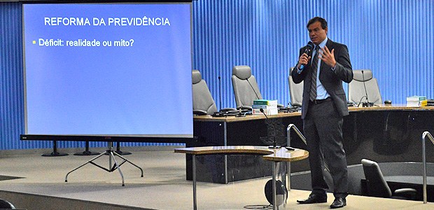 TRE-BA: especialista esclarece dúvidas sobre “Reforma da Previdência” TRE-BA: especialista esclarece dúvidas sobre “Reforma da Previdência”