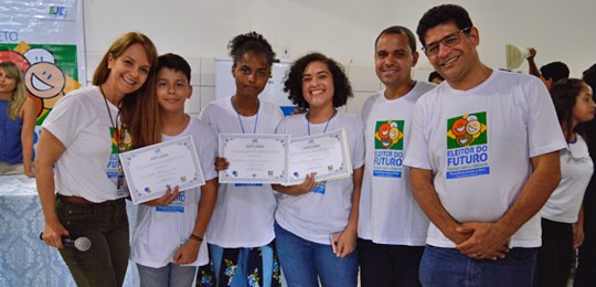 TRE-BA: estudantes de Teixeira de Freitas participam da segunda edição do Projeto "Políticos do Futuro" Estudantes de Teixeira de Freitas participam da segunda edição do Projeto "Políticos do Futuro"