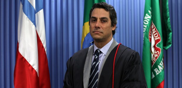TRE-BA - Ex-juiz do TRE-BA será homenageado com Medalha do Mérito Eleitoral com Palma, em 29 de fevereiro Ex-juiz do TRE-BA será homenageado com Medalha do Mérito Eleitoral com Palma, em 29 de fevereiro