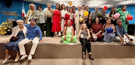 TRE-BA homenageia servidores(as) aposentados(as) em evento especial TRE-BA homenageia servidores(as) aposentados(as) em evento especial