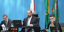 A ação tem como objetivos observar e registrar as condições ambientais no entorno dos locais de ...