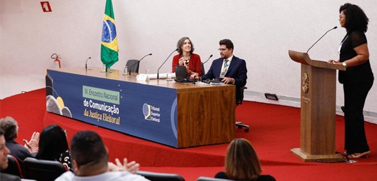 TRE-BA participa do IV Encontro Nacional de Comunicação da Justiça Eleitoral, realizado pelo TSE, em Brasília TRE-BA participa do IV Encontro Nacional de Comunicação da Justiça Eleitoral, realizado pelo TSE...
