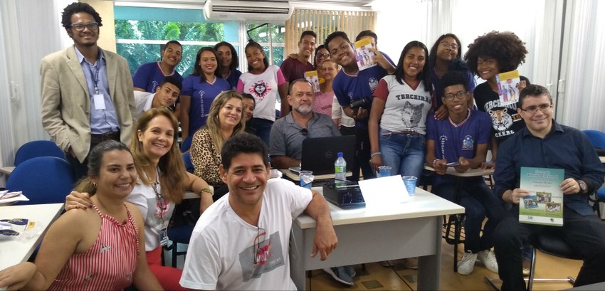 TRE-BA-PARTIU-MUDAR TRE-BA-PARTIU-MUDAR
