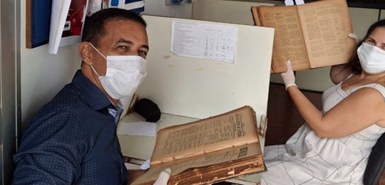 TRE-BA: pesquisa nacional e recupera raros Boletins Eleitorais de 1933 Servidores da Seção de Biblioteca, Memória e Arquivo participaram da busca pelos documentos hist...