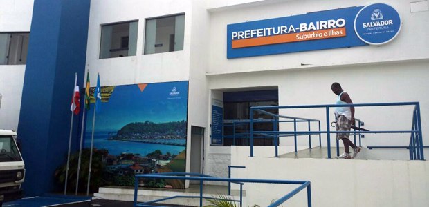 Fachada da sede da Prefeitura-bairro Subúrbio/Ilhas, em Paripe