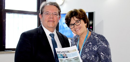 TRE-BA presidente visita OSID Presidente do TRE-BA, Jatahy Júnior, e presidente da OSID, Maria Rita Lopes Pontes