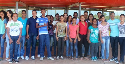 TRE-BA Projeto Menor Cidadão 2013 TRE-BA Projeto Menor Cidadão 2013, voltado para a contratação de menores aprendizes no programa ...