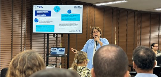 TRE-BA promove bate papo sobre implementação da linguagem simples