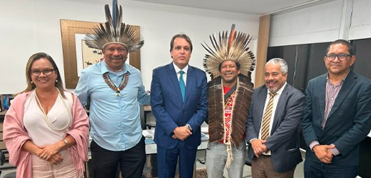 TRE-BA recebe representantes indígenas de Tupinambá de Olivença