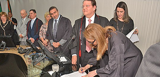 TRE-BA: recondução da desembargadora Carmem Lúcia desembargadora Carmem Lúcia