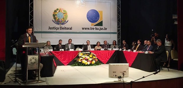 Foto da 1ª Sessão de Julgamento do TRE-BA, ao vivo, em Ilhéus.