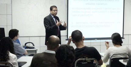 Edição do Projeto Sextas culturais, da Escola Judiciária Eleitoral da Bahia (EJE-BA) que acontec...