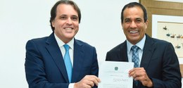 tre-ba_Foto presidente e prefeito - assinatura termo de cooperação