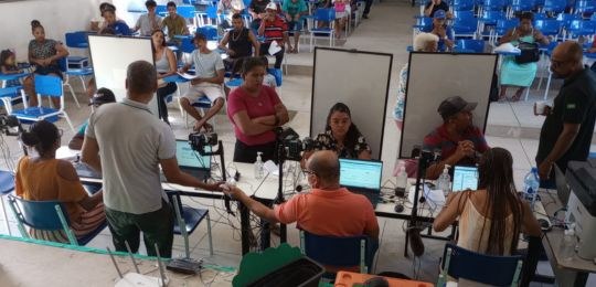 TRE em Todo Lugar: Vitória da Conquista, Itambé e Banzaê recebem projeto itinerante Atendimentos ocorrerão de 14 a 18 de dezembro; eleitores poderão realizar diversos serviços como...