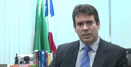 “O sistema proporcional privilegia os partidos políticos”, diz Juiz Federal em entrevista